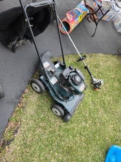 Leaf vacuum also blower and chipper