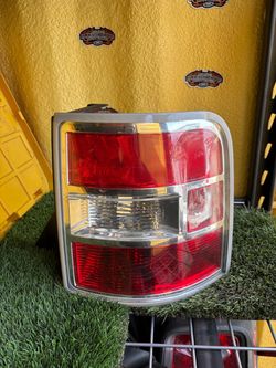 2019 Ford Flex Right Side Taillight