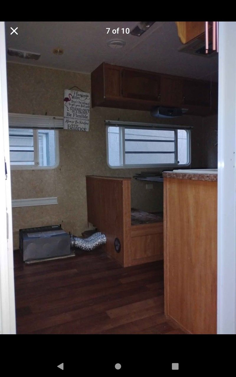 26 Ft Rv/camper W Length Added On Slideout Bed