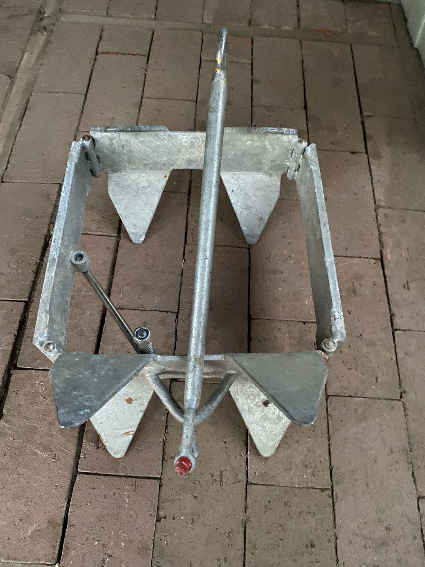 Anchor Galvanized Box Anchor.