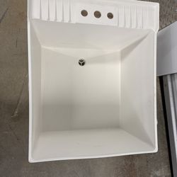 24 in. x 20 in. Structural Thermoplastic Floor-Mount Utility Tub in White