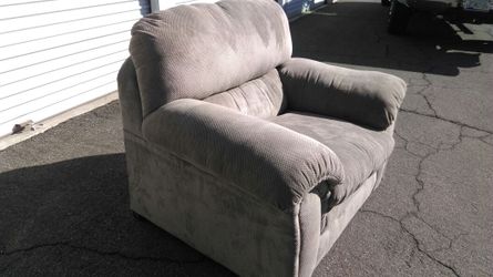 Huge Man Cave Chair