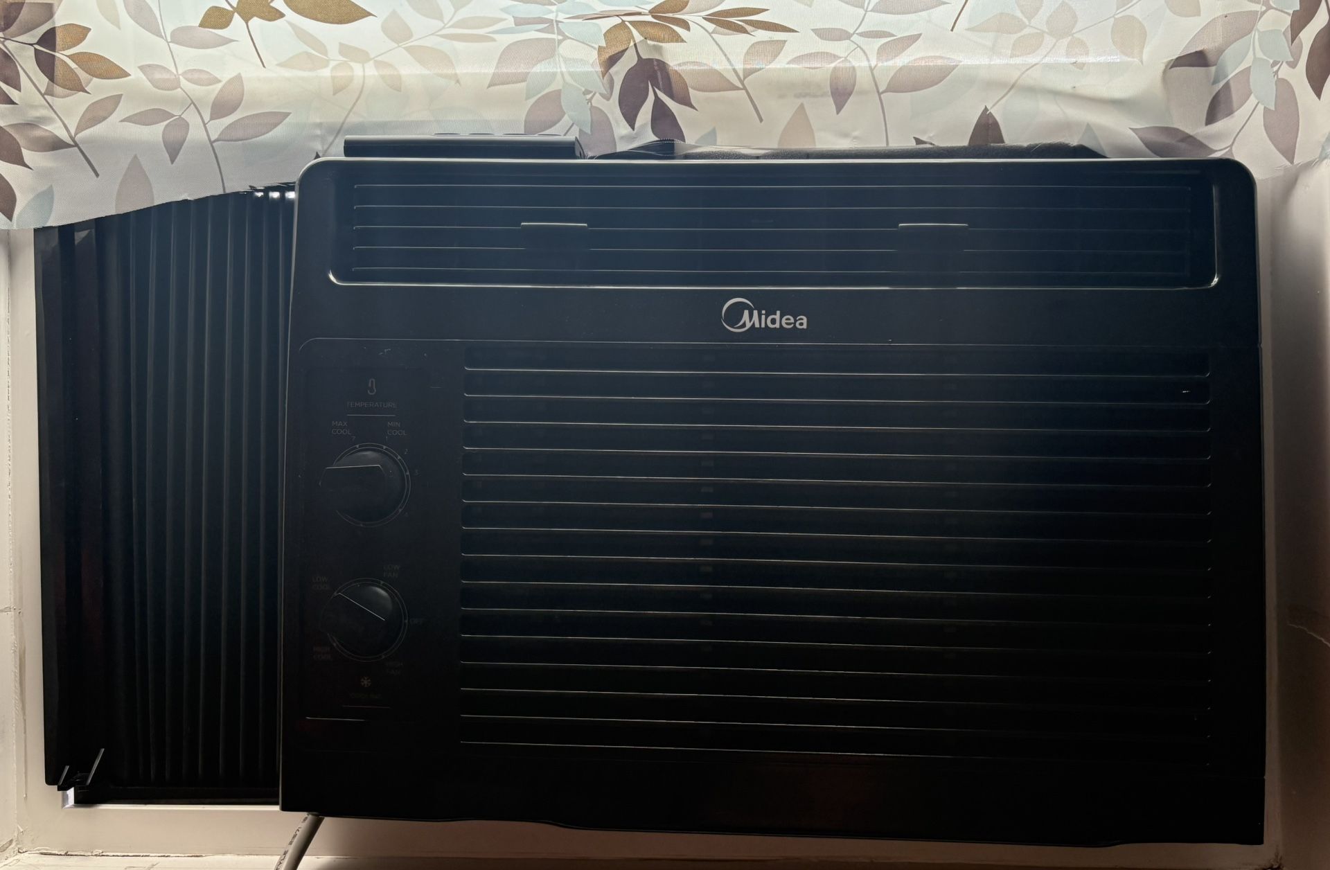 Air Conditioner