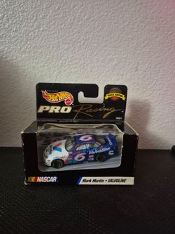 Hot Wheels Pro Racing Mark Martin Valvoline #6