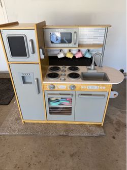 Kidcraft kids kitchen set