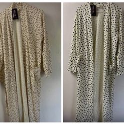 New Summer Woman Robe 3 Sizes Available M , L and XL Each 4$