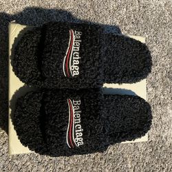 black balenciaga furry slides