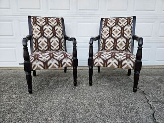 2 Accent Chairs Living Room or Bedroom Pair Matching Armchairs High Quality