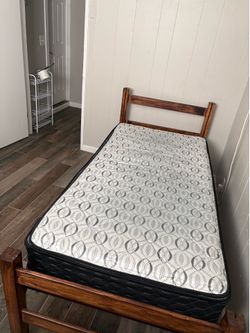 Twin bed mattress and frame