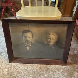 Framed Photo Vintage Couple