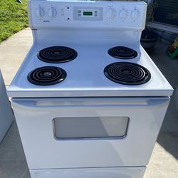 30” Freestanding Electric