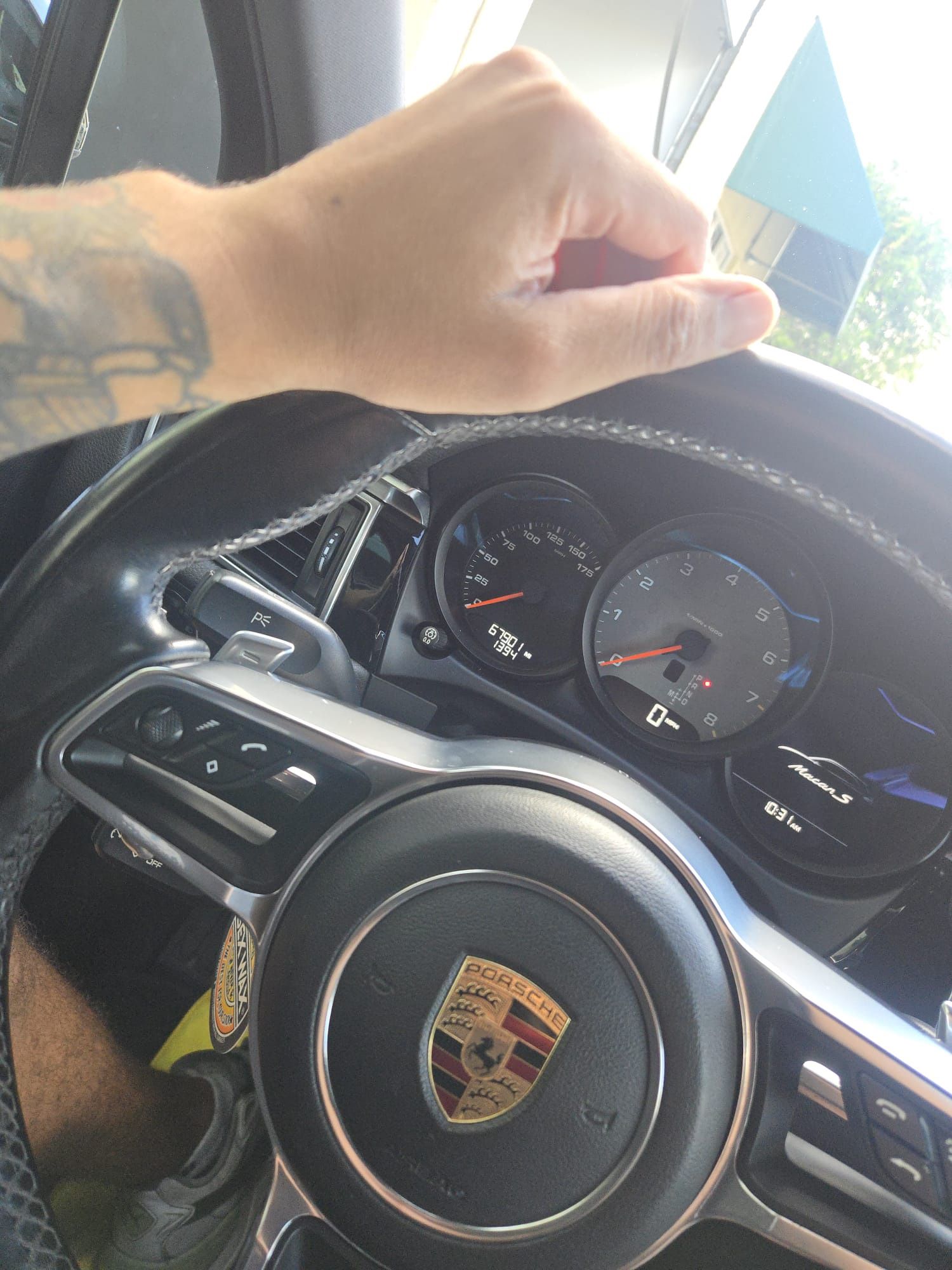 2016 Porsche Macan