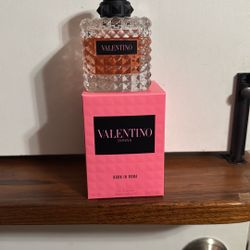 Valentino Donn Born In Roma Perfume