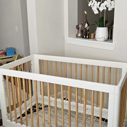 Babyletto Crib with Coconut Mattress 