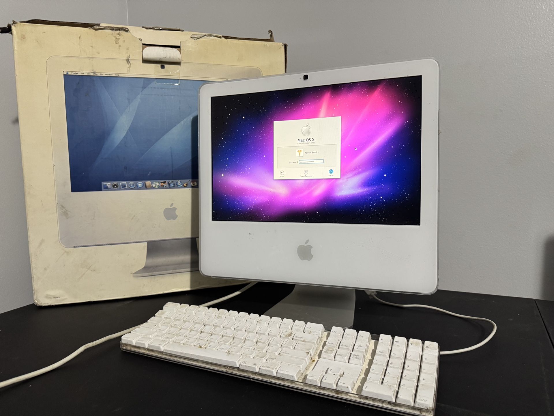 Early 2006 iMac 17 inch
