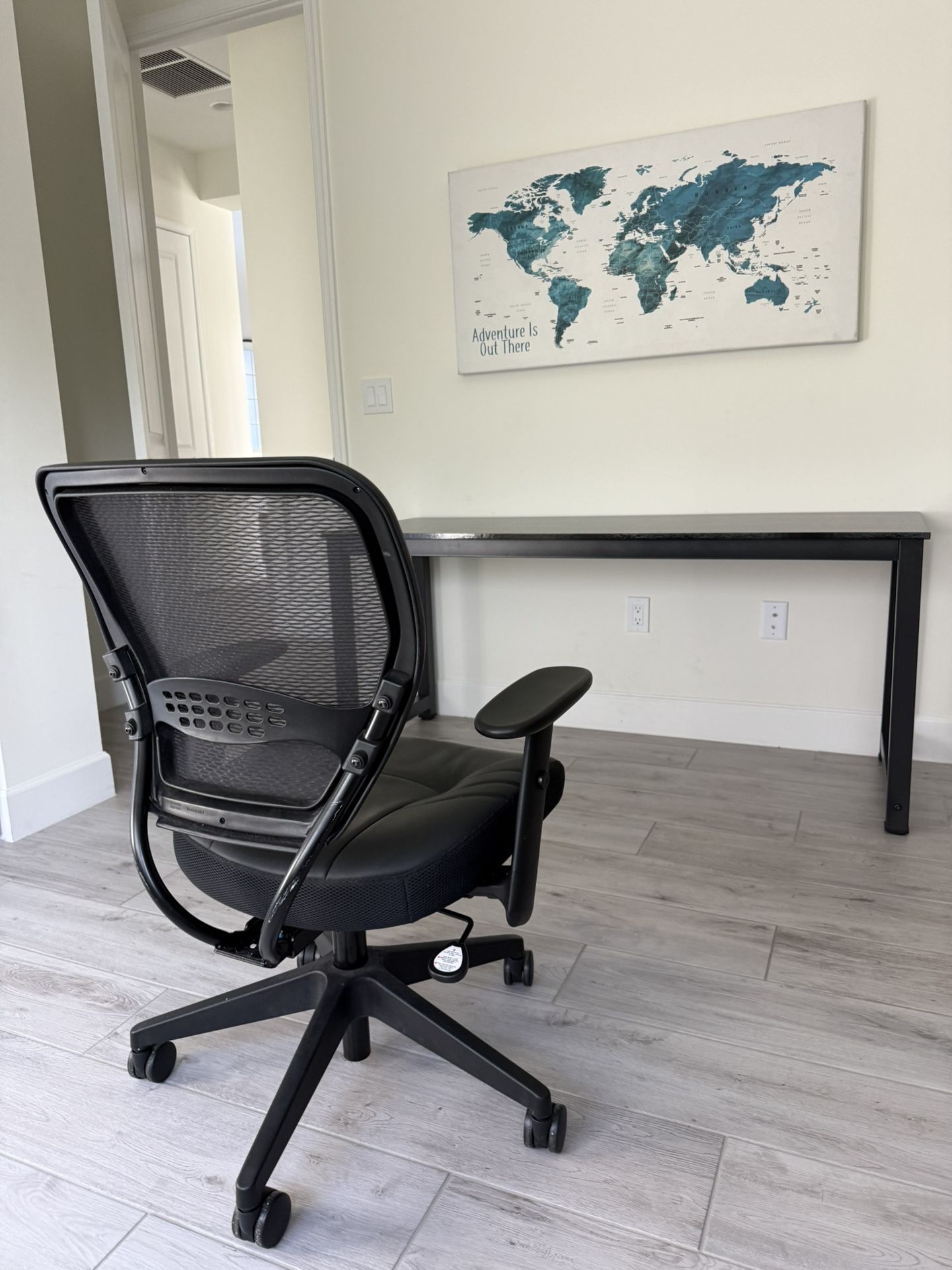 Black Table And Chair