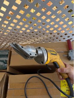 Dewalt swivel head shears