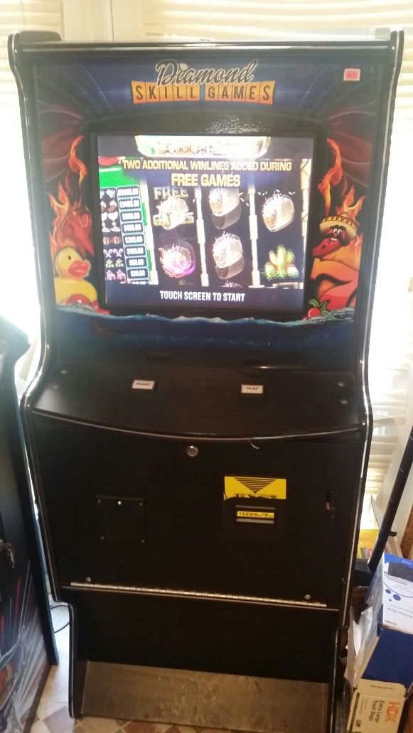 Diamond Skill Games Stand up arcade game