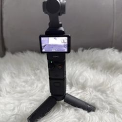 DJI Osmo Pocket 3 Camera w/ Accessories Plug-and-Play