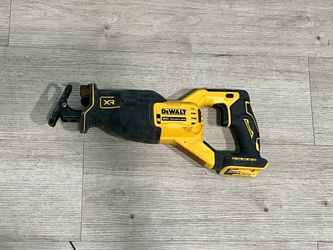 DeWalt XR 20V Brushless Reciprocating Saw