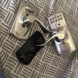 Shclage Smart Lock