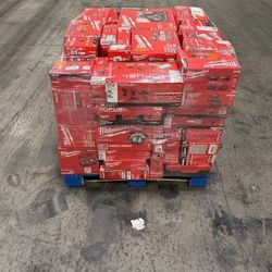 Milwaukee Tool Mini Pallet 
