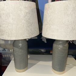 2 Table Lamps 