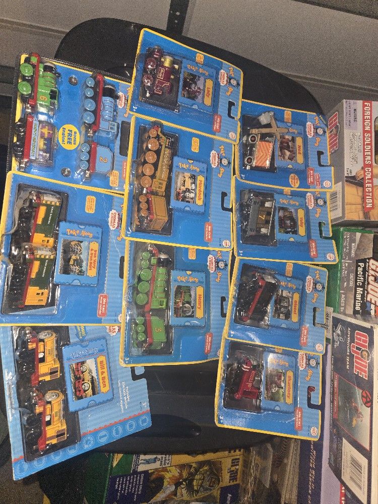 16 Pcs Thomas And Friends Set