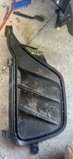 2020-26 Porsche taycan front right grill