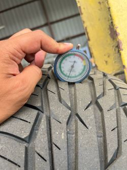 215 45r17 Tire and rim