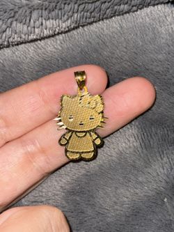 10k Gold Hello Kitty Pendant