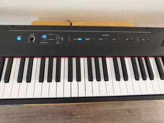 Alesis Recital Pro 88-Key Digital Piano with Hammer-Action Keys
