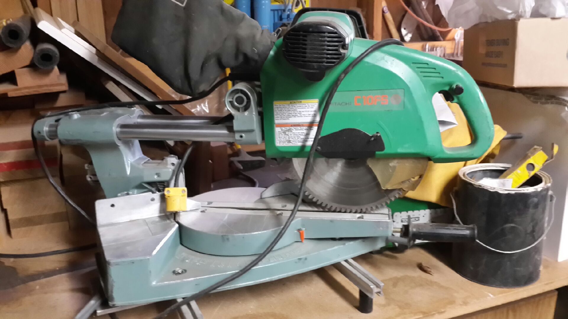Hitachi C10FS 10-Inch Dual Slide Compound Miter Saw