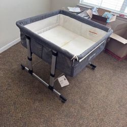 Thoming Twin Bassinet 