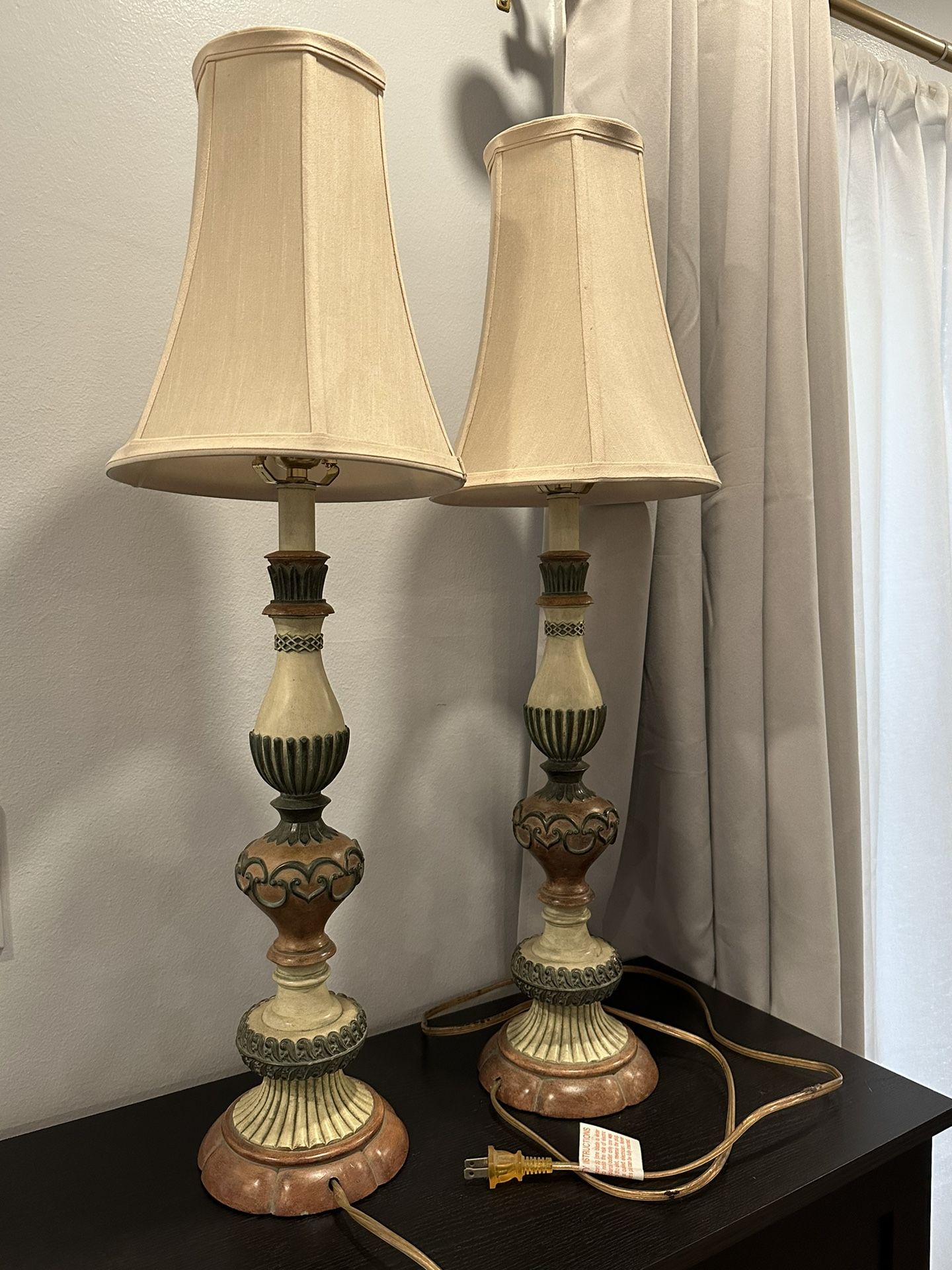 Vintage Pair Table Lamps 30”
