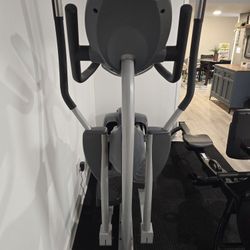 Nautilus NE 3000 Elliptical - Disassembled For Transportation 