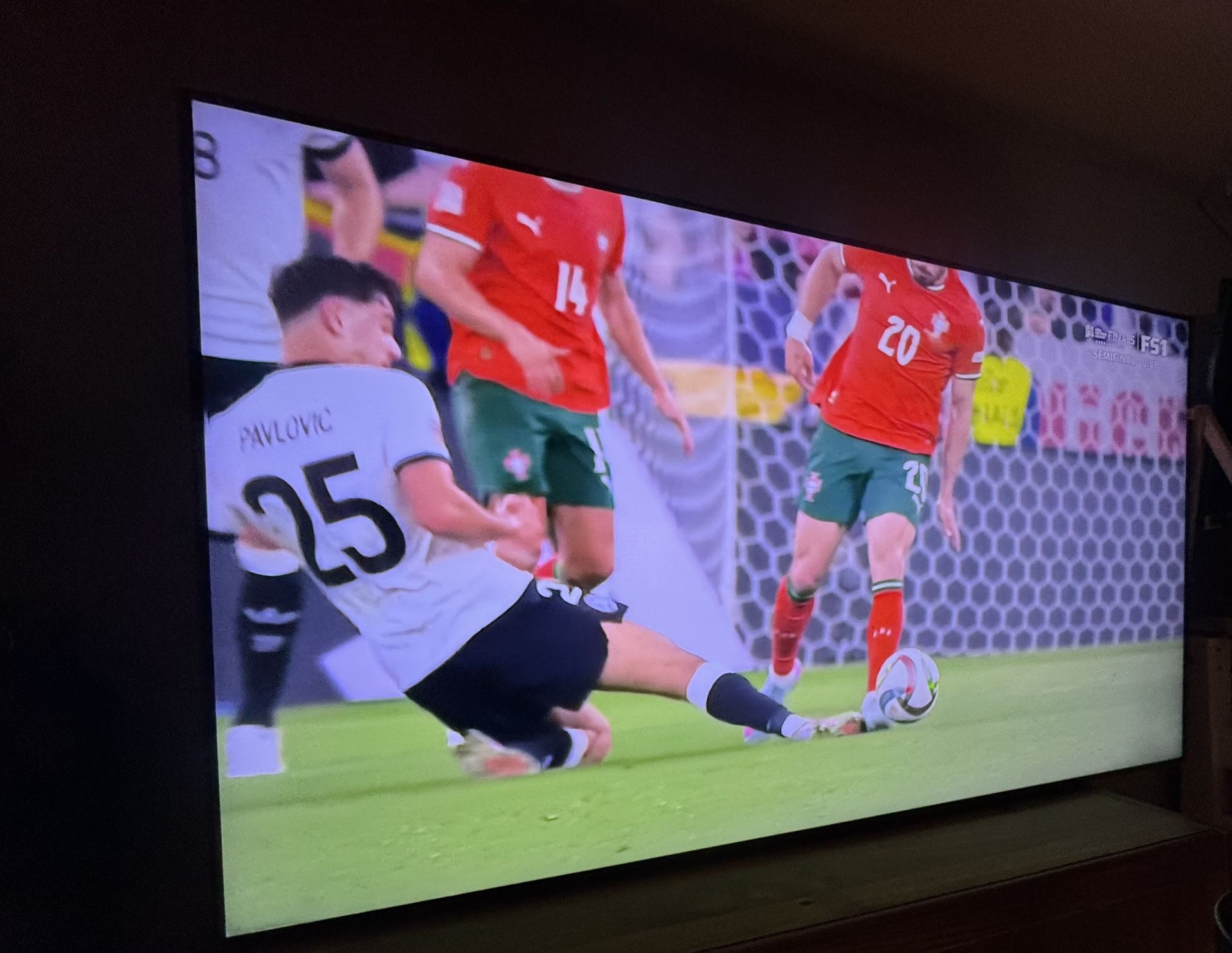 65” Samsung TV
