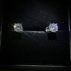 Moissanite Diamond Stud Earrings 5mm