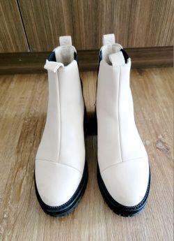 TOMS Women's, Dakota Boot
Size US 7.5