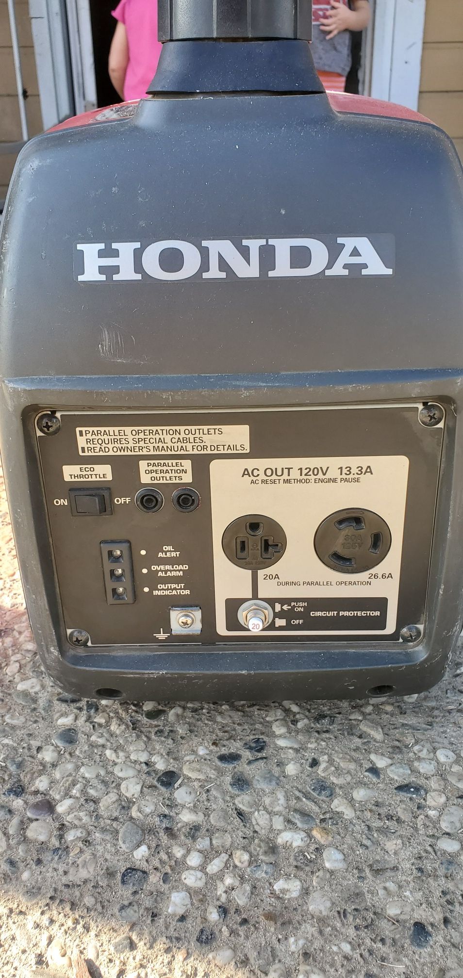 HONDA EU2000I COMPANION LIKE NEW SELL OR TRADE