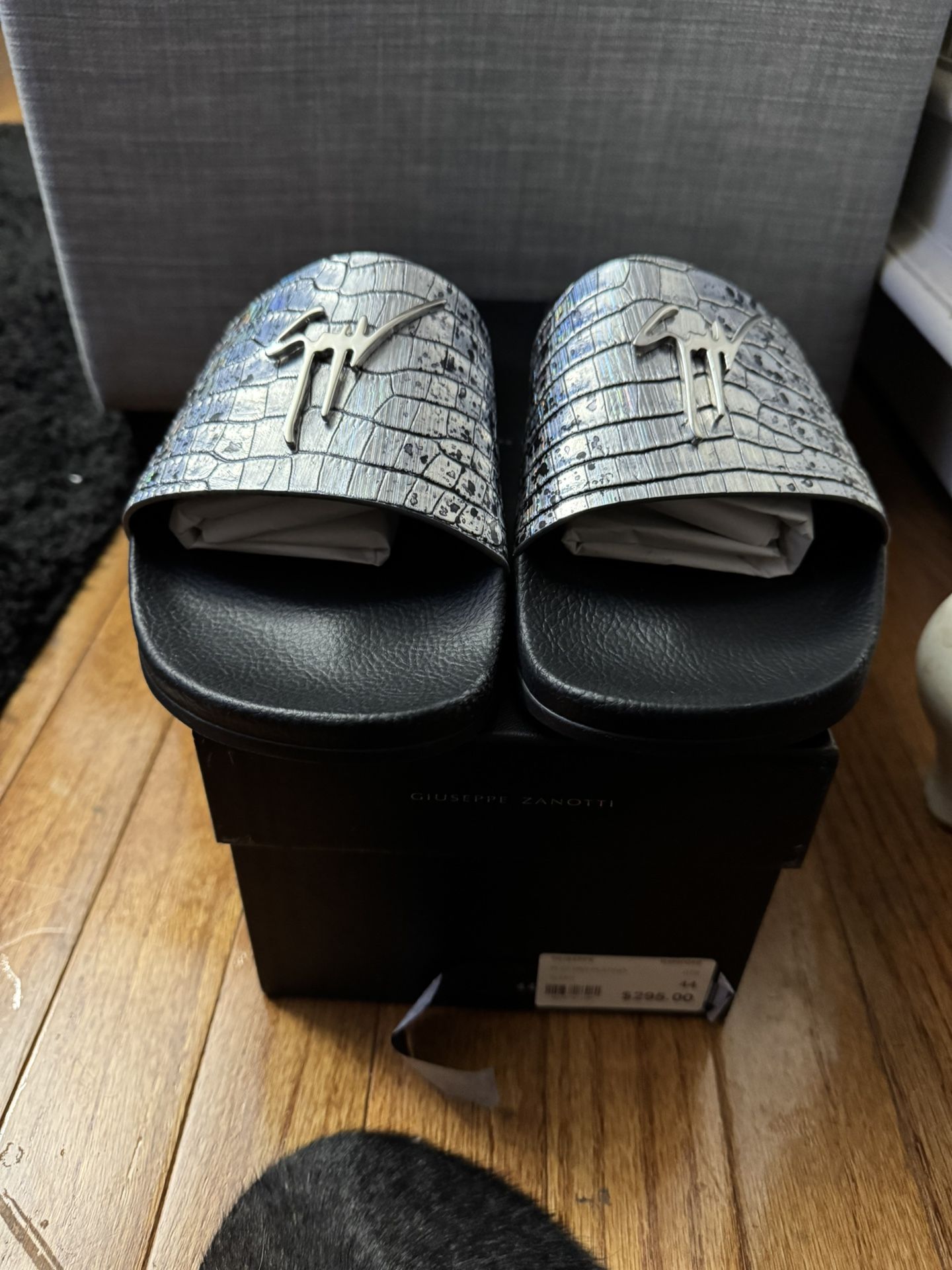 Guissepe Zantoni Slides Sz 44/11 Us New  