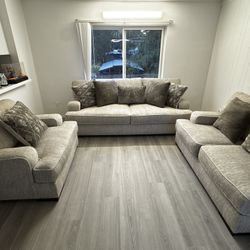 light grey couch for sale! 
