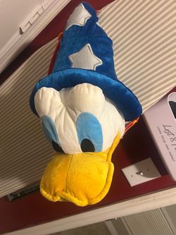 Disney parks Donald Duck philarmagic backpack