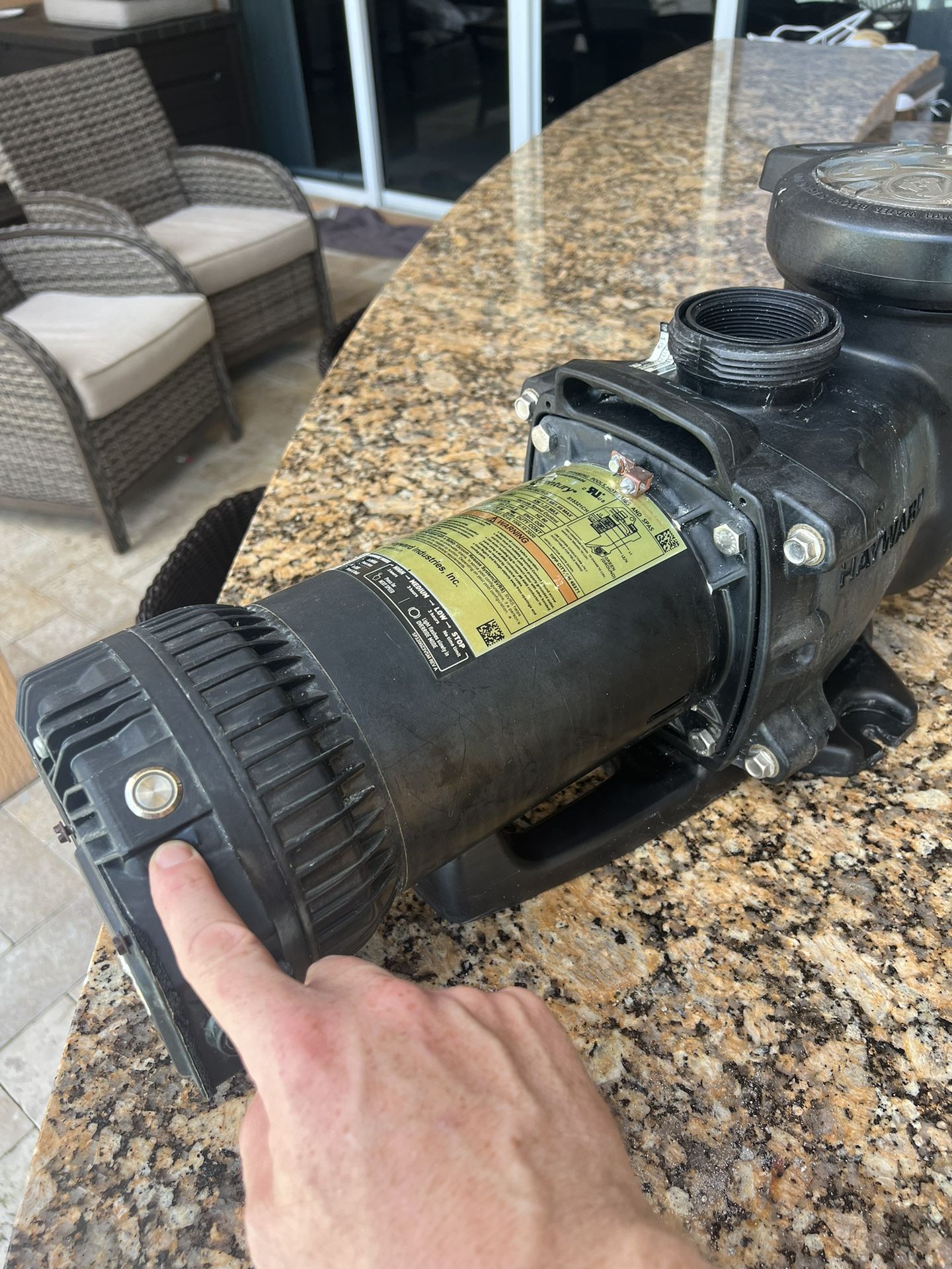Hayward Maxflo XE 1.65 HP for Sale in Fort Lauderdale, FL OfferUp