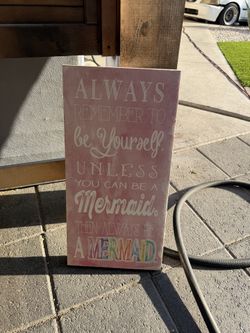 Wall decor girls room