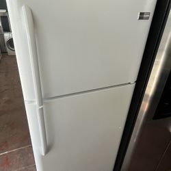 Frigidaire Apartment Sizes Refrigerator Used 