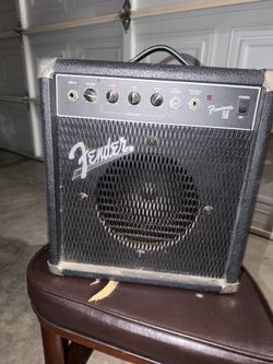 Music speakers