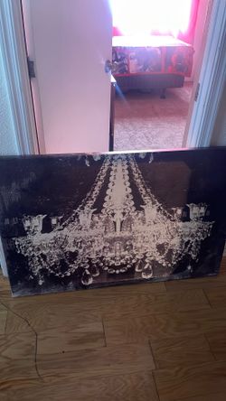 Chandelier canvas