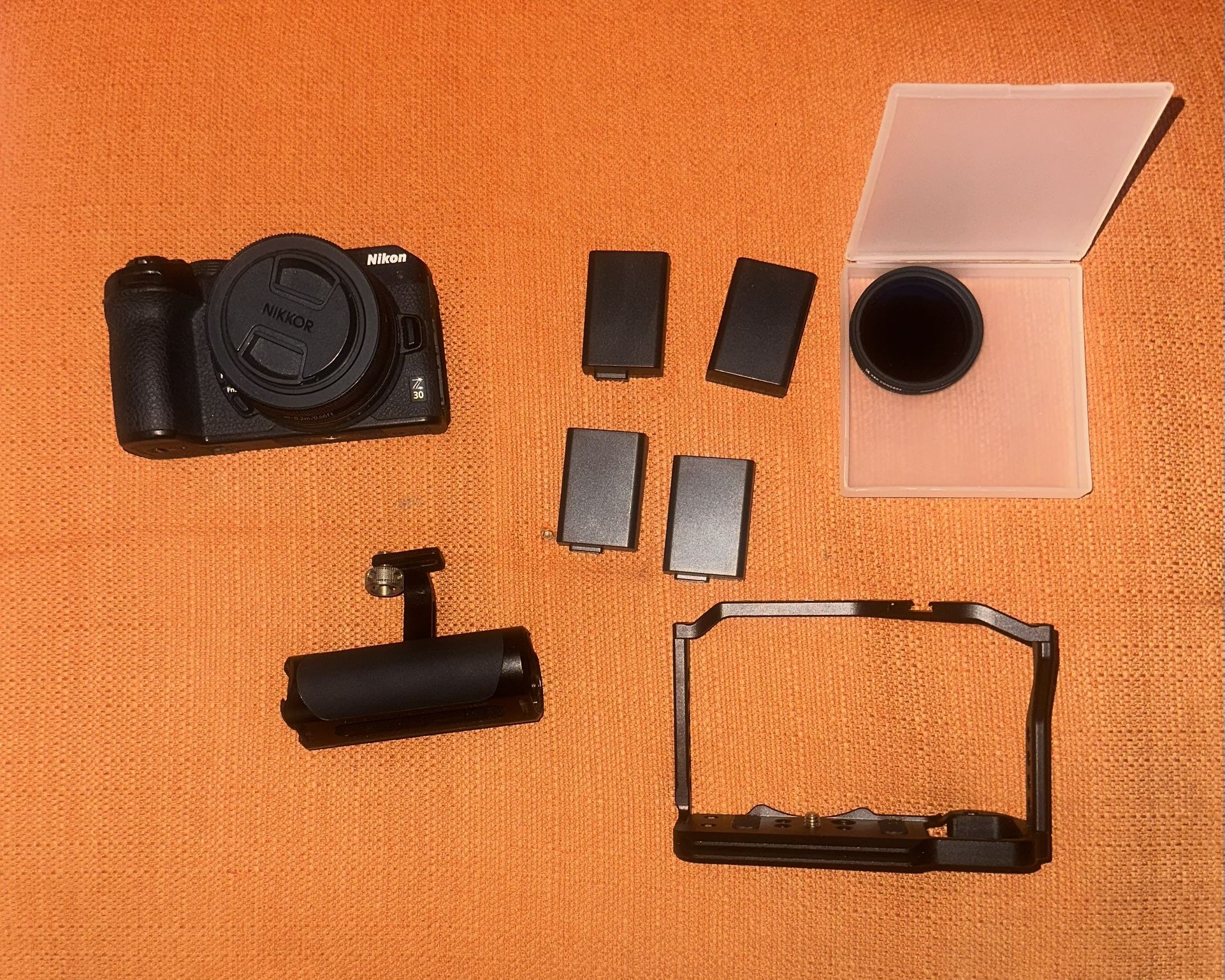 Nikon Z30 kit (+ extras)