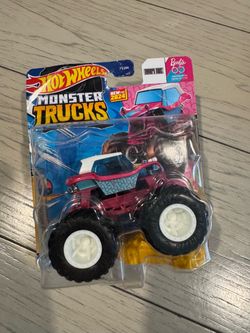 Hot Wheels Monster Trucks Barbie Meyers Manx 2024